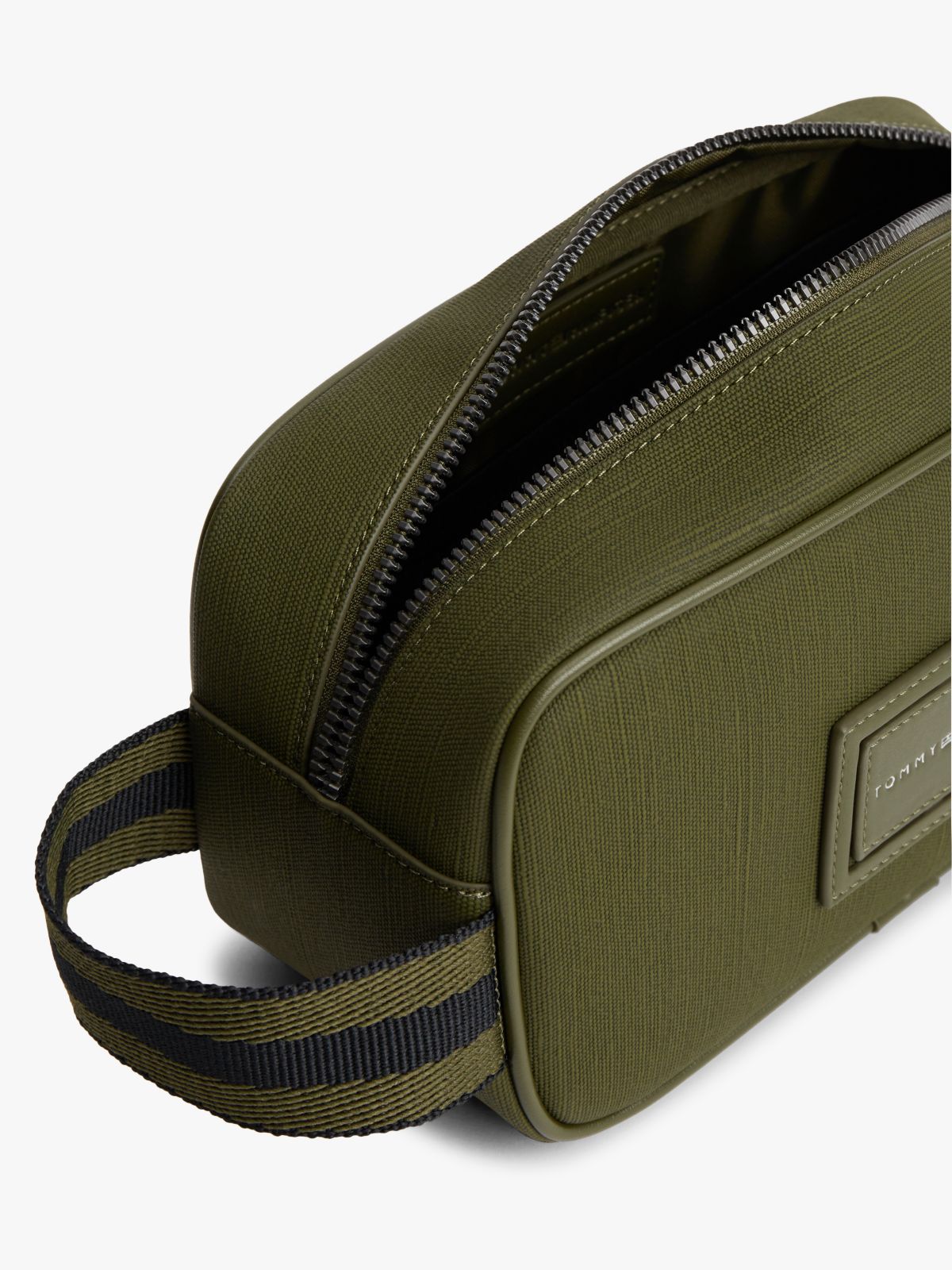 Textile Logo Patch Washbag — Green