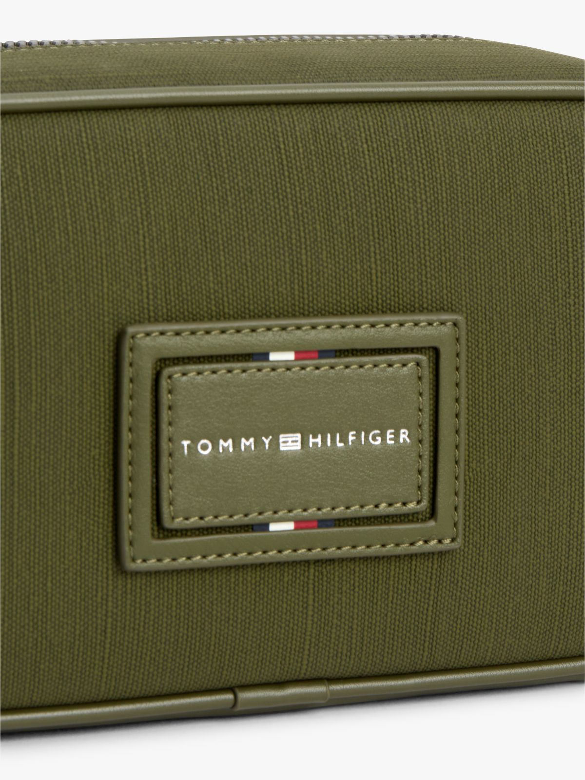 Textile Logo Patch Washbag — Green