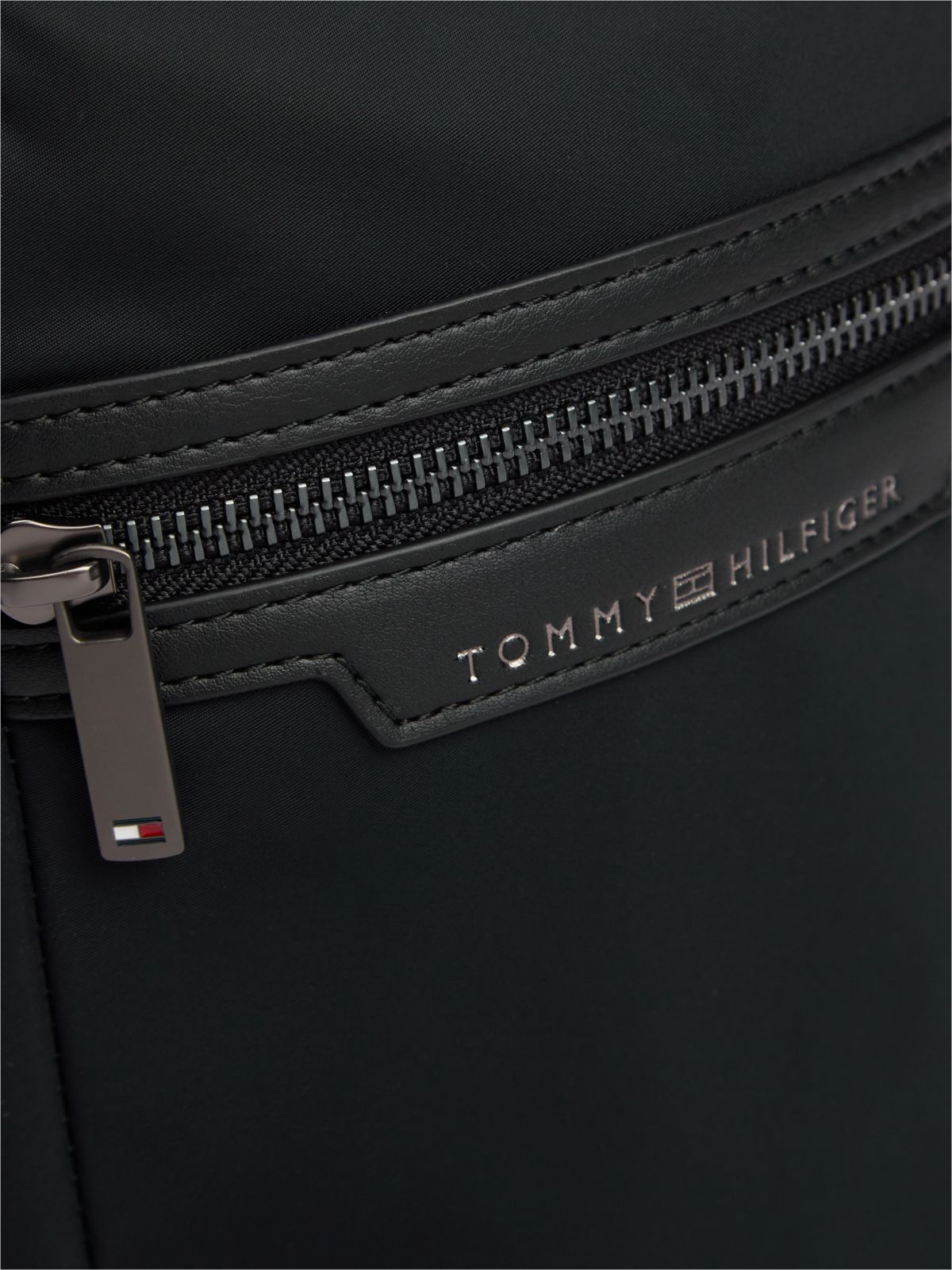 Crossbody Reporter Bag — Black