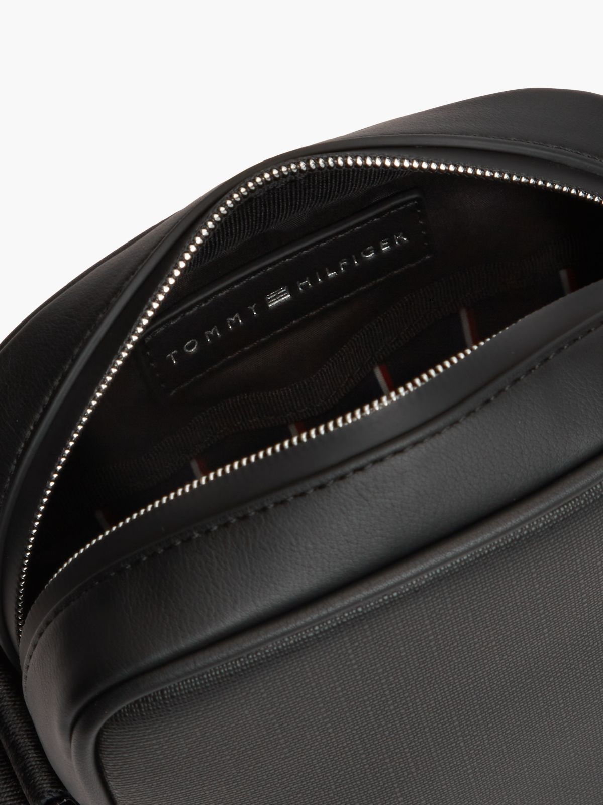 Textured Global Stripe Crossbody Reporter Bag — Black