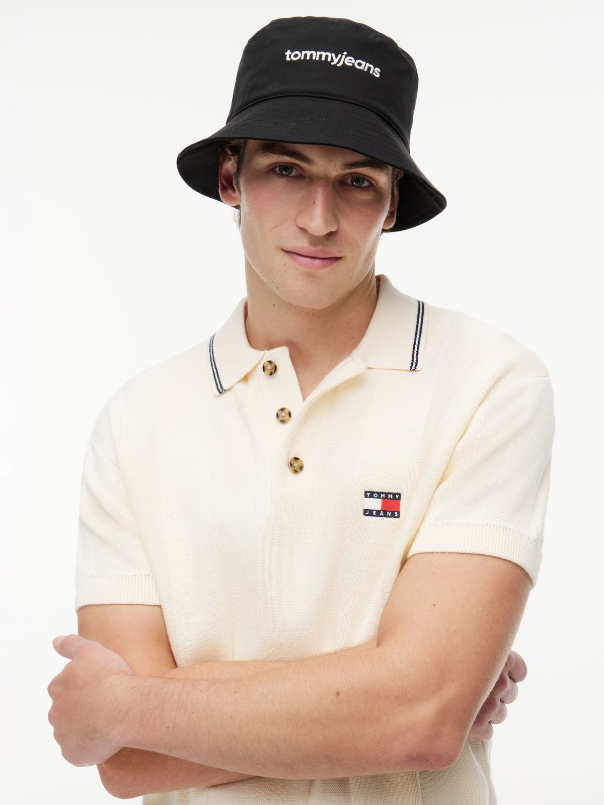 Logo Embroidery Bucket Hat — Black