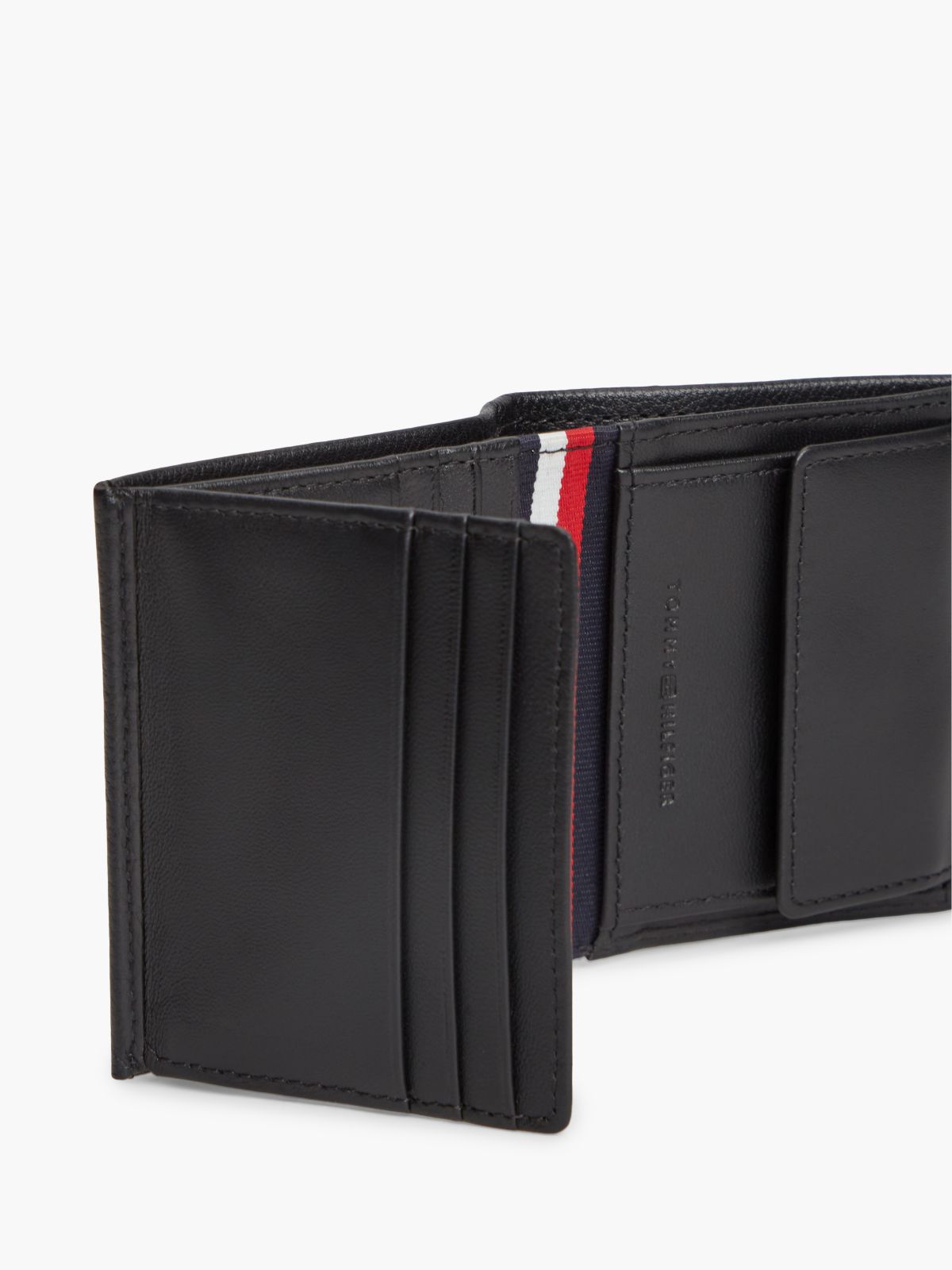 Corporate Pebble Grain Leather Trifold Wallet — Black