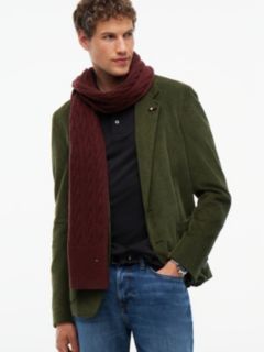 Lambswool Blend Cable Knit Scarf — Red 4