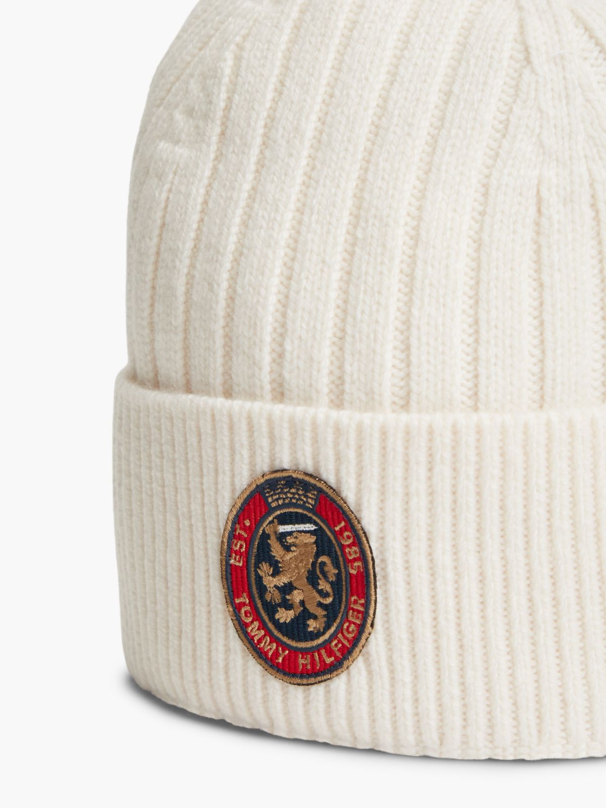 Lambswool Blend Crest Rib-Knit Beanie — Yellow