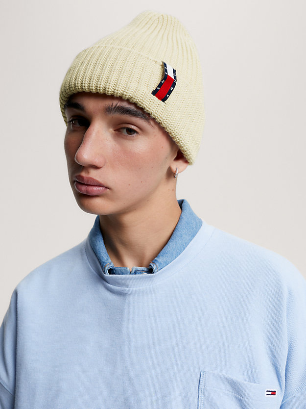 beige logo rib-knit beanie for unisex tommy jeans