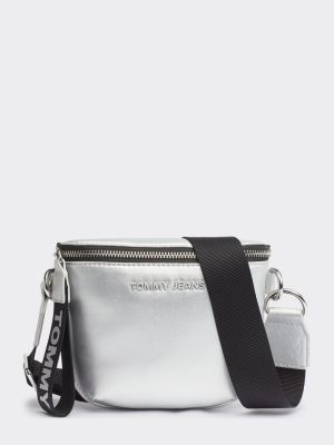 white tommy hilfiger bum bag