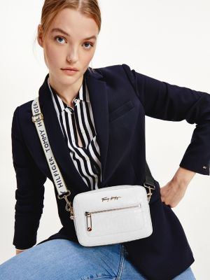 tommy jeans boxy crossbody bag