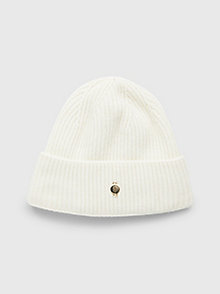 white th monogram elevated plaque beanie for women tommy hilfiger