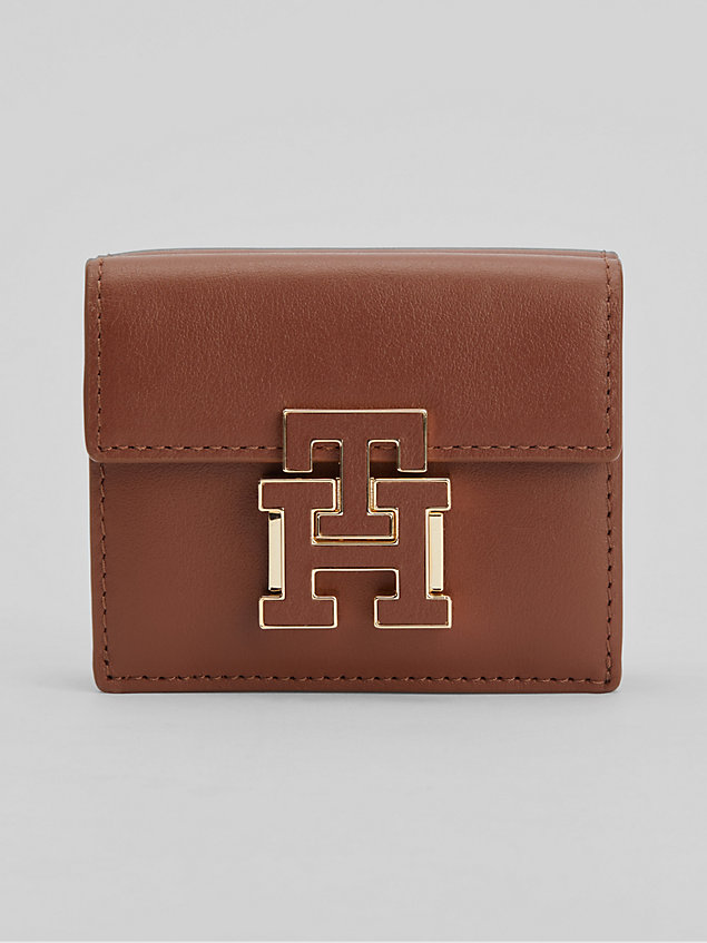 brown leather push lock wallet for women tommy hilfiger