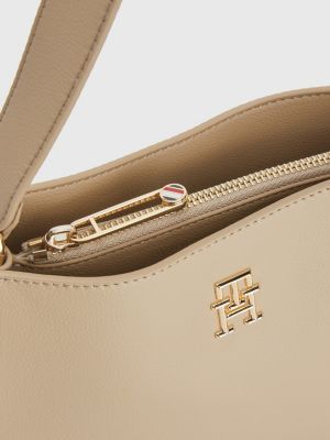 tommy hilfiger women bags