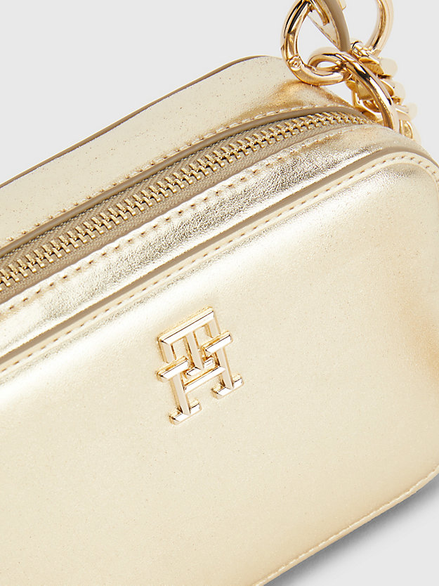 GOLD Chic Chain Strap Metallic Crossover Bag for women TOMMY HILFIGER