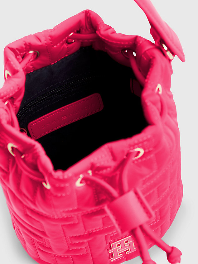 pink chic beuteltasche mit monogramm-steppung für damen - tommy hilfiger