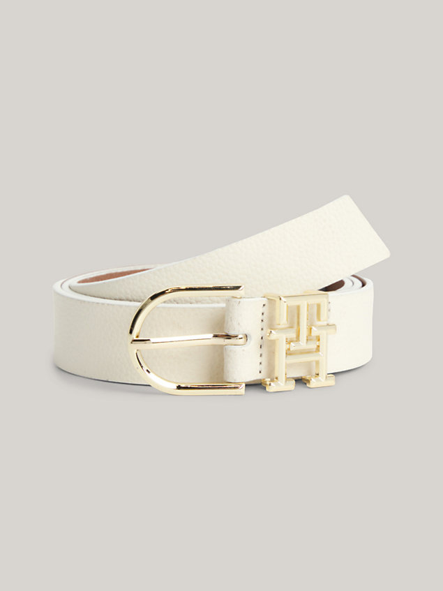 white luxe leather gürtel mit großem monogramm für damen - tommy hilfiger