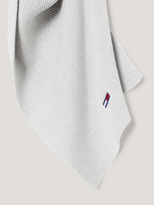 grey rib-knit flag scarf for women tommy jeans