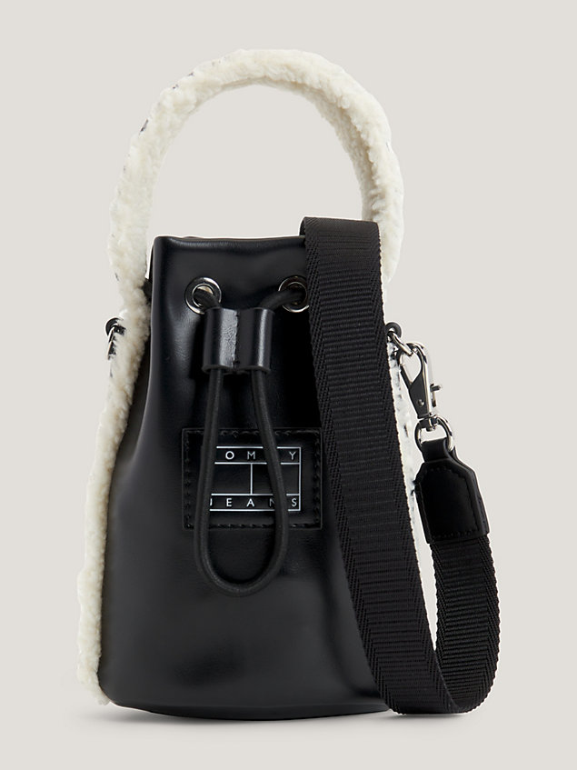 black bucket bag met sherpa voor dames - tommy jeans