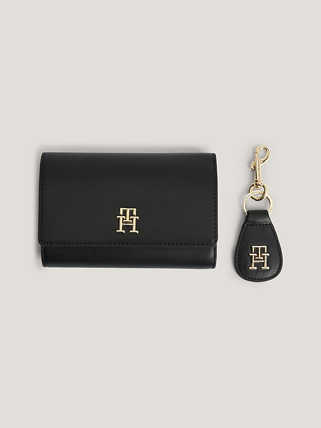 black medium wallet and key fob gift set for women tommy hilfiger