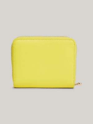 Tommy hilfiger on sale yellow wallet