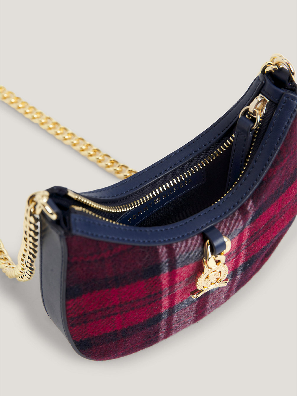 micro-sac besace luxe leather à carreaux red pour femmes tommy hilfiger