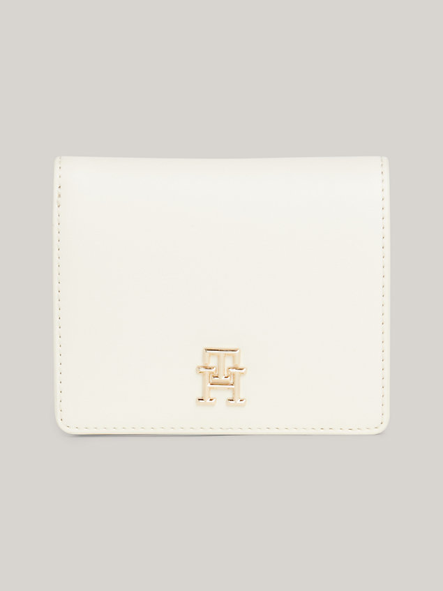 beige chic medium bifold portemonnee met monogram voor dames - tommy hilfiger