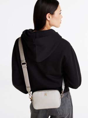 grau th soft kameratasche mit emblem für damen - tommy hilfiger