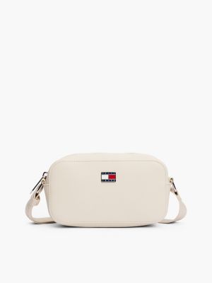 white torebka essential z logo dla kobiety - tommy jeans