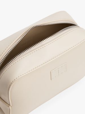 petit sac bandoulière essential blanc pour femmes tommy jeans