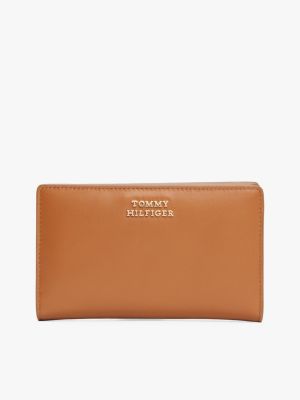 portefeuille en cuir à logo en métal marron pour femmes tommy hilfiger