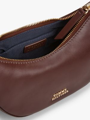sac bandoulière demi-lune en cuir à logo marron pour femmes tommy hilfiger