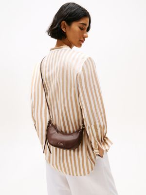 sac bandoulière demi-lune en cuir à logo marron pour femmes tommy hilfiger