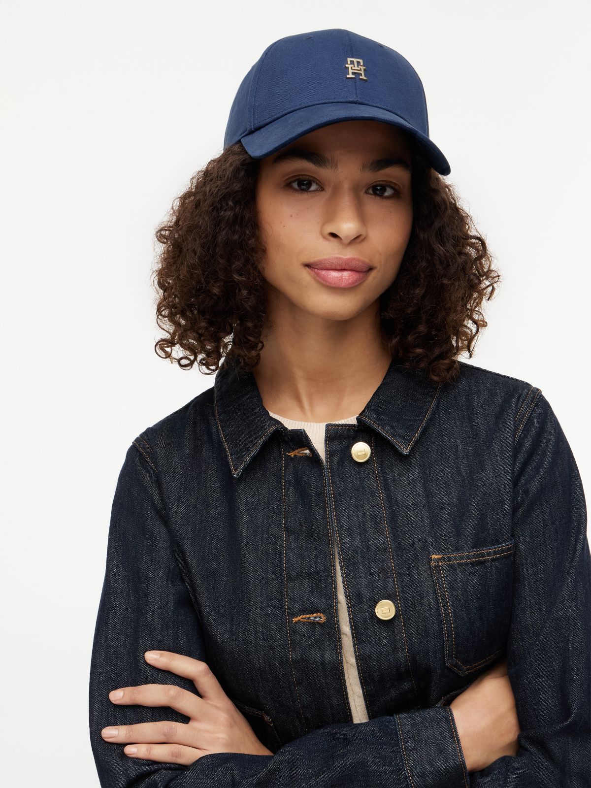 Chic TH Monogram Plaque Baseball Cap — Blue