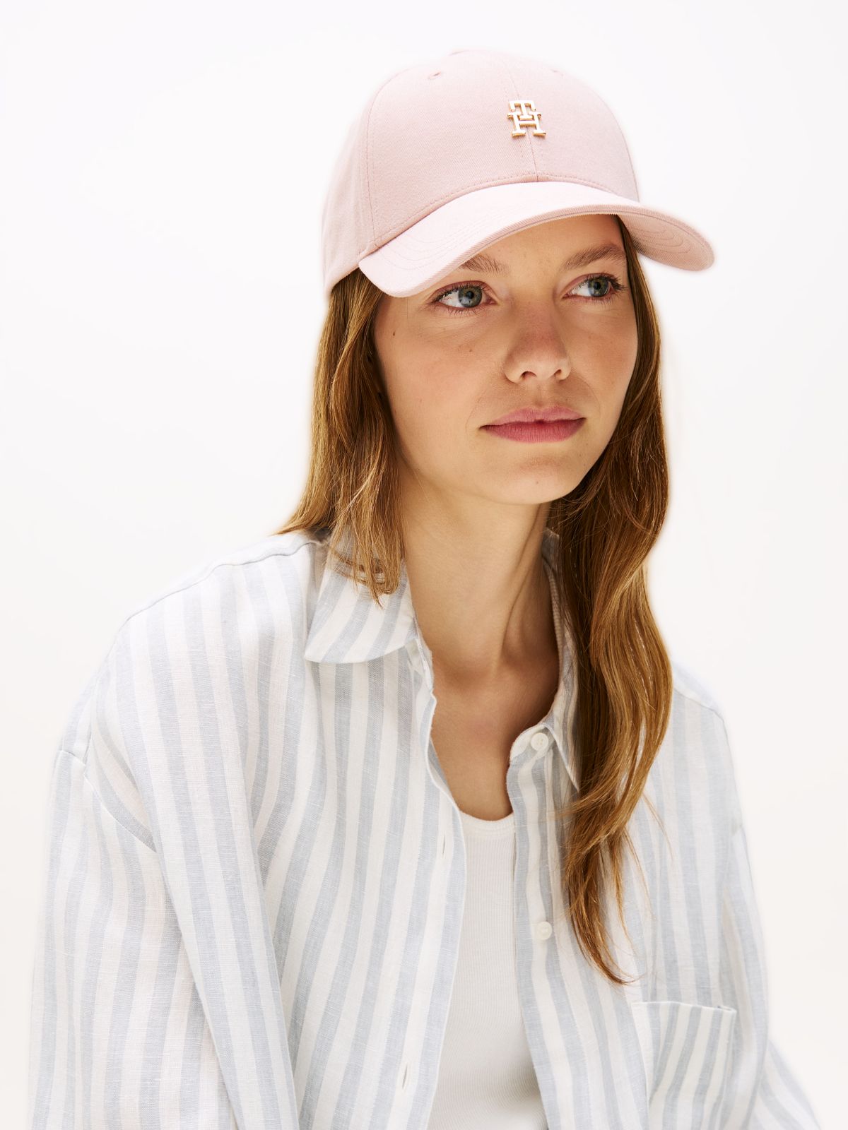 Chic TH Monogram Plaque Baseball Cap — Pink