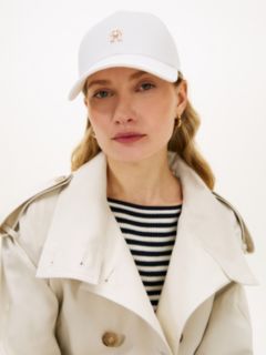 Chic TH Monogram Plaque Baseball Cap — White 4