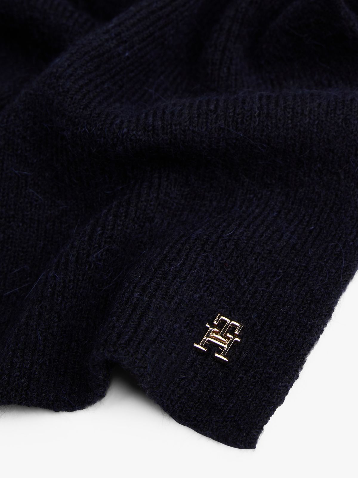 Chic Cable Knit Fluffy Scarf — Blue