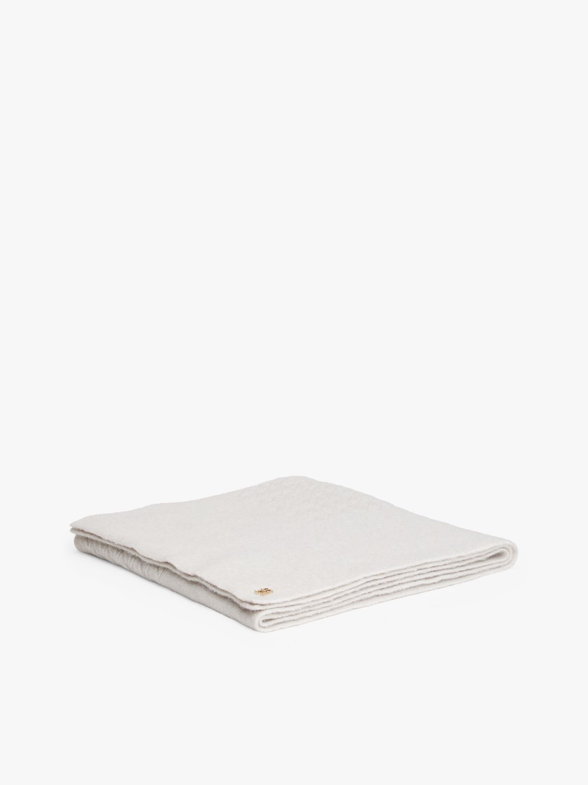 Chic Cable Knit Fluffy Scarf — White
