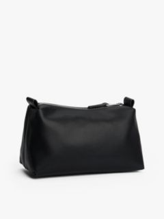 Logo Plaque Washbag — Black 2