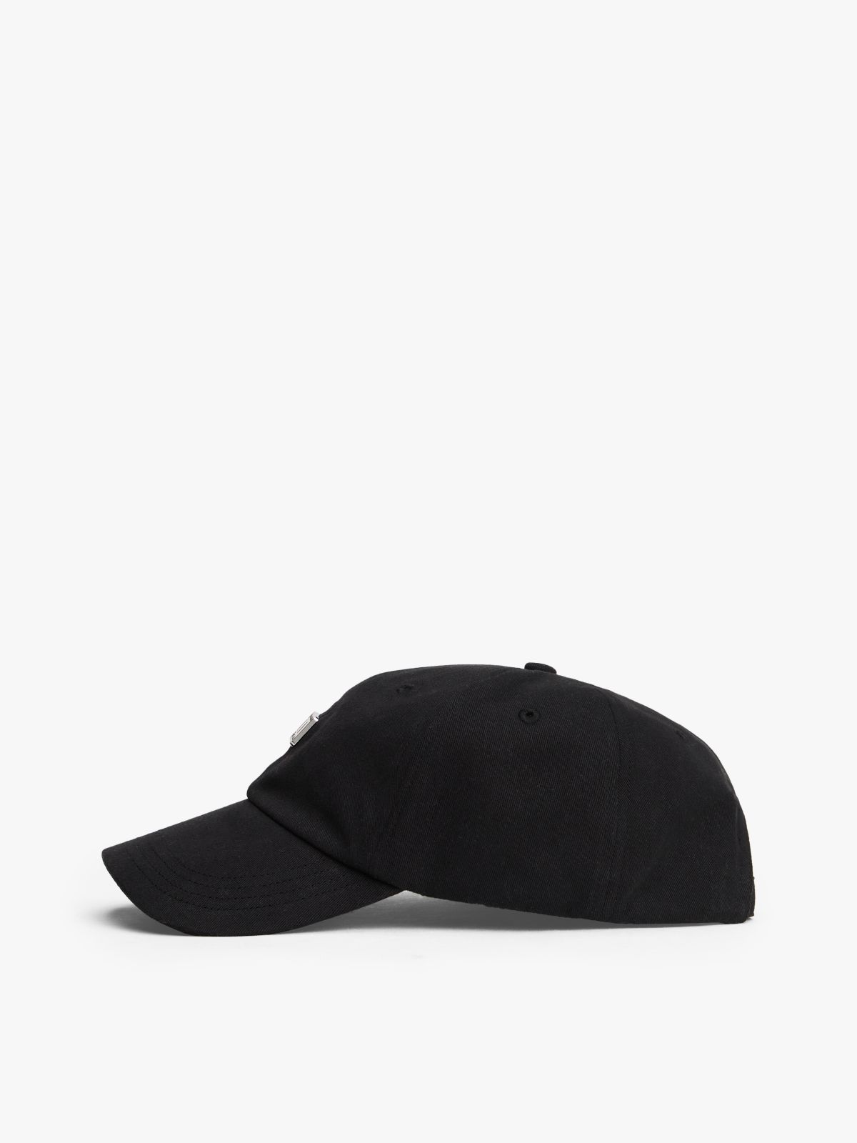 Heritage Logo Plaque Baseball Cap — Black