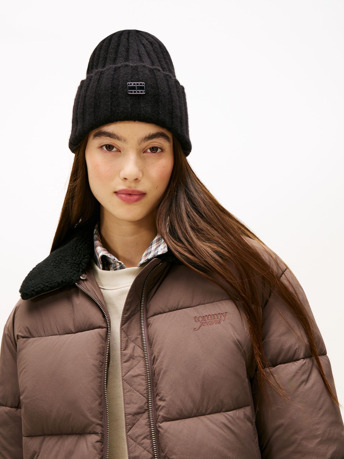 Heritage Plaque Wool Blend Beanie — Black