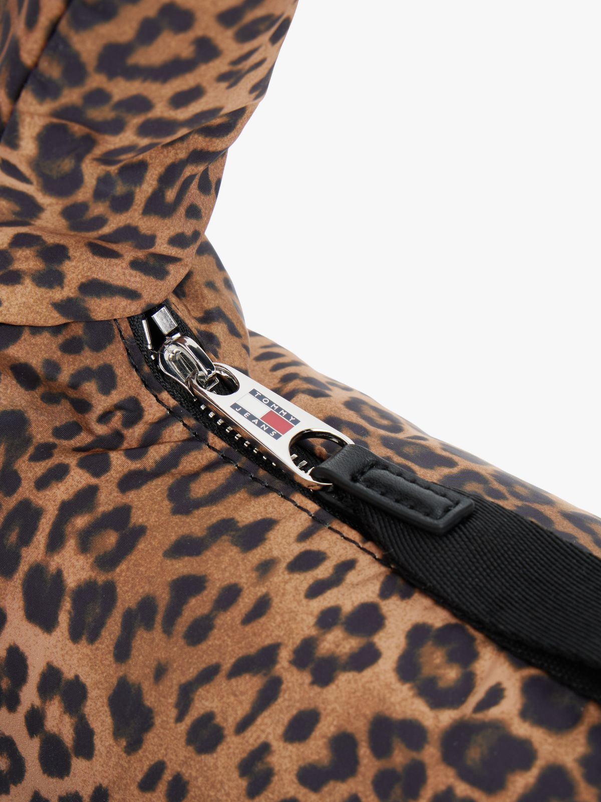 Leopard Print Padded Shoulder Bag — Brown