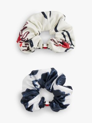 white 2-pack hilfiger flag floral satin scrunchies for women tommy hilfiger