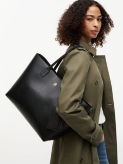 Hilfiger Icon Tote Bag With Detachable Purse — Black 2