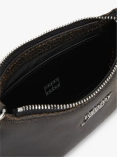 Chain Strap Cracked Leather Logo Wallet — Black 3