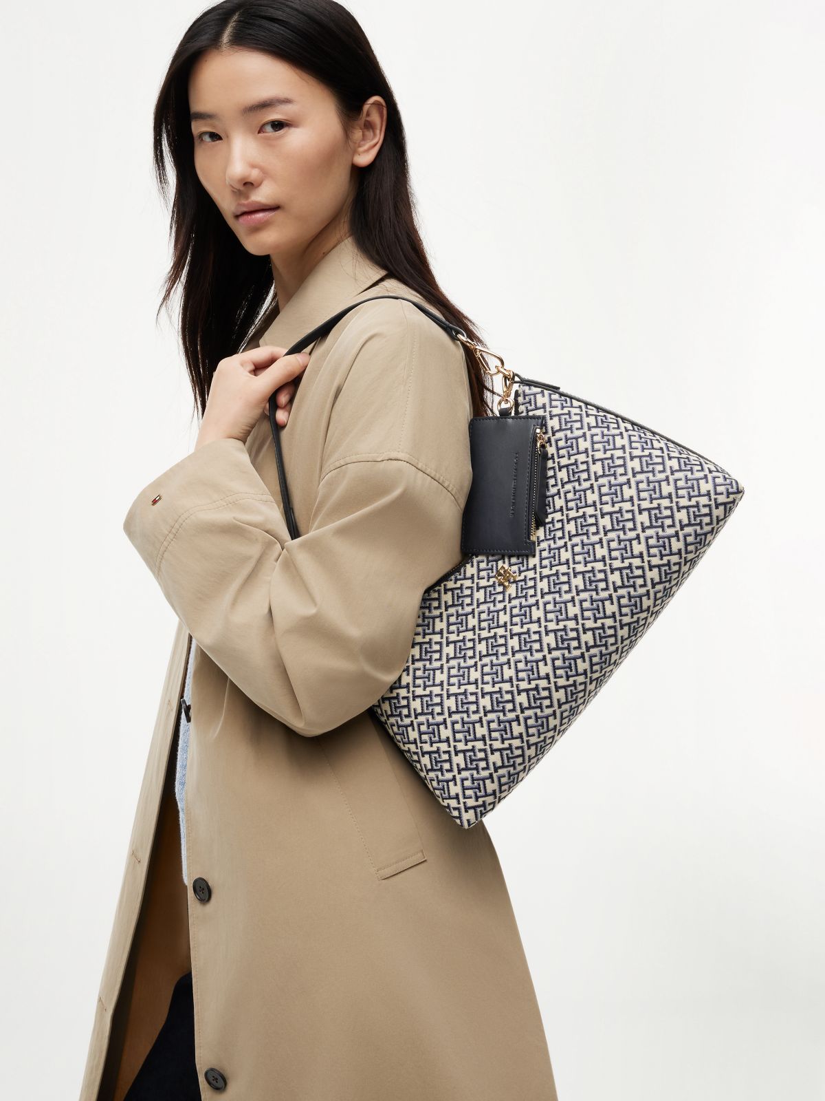 Hilfiger Icon Jacquard Shoulder Bag — Blue