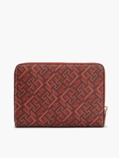 TH Monogram Zip-Around Wallet Gift Box — Red 3
