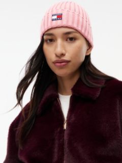 Heritage Logo Rib-Knit Beanie — Pink 4