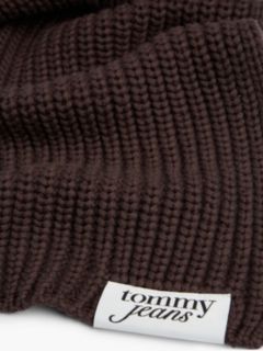 Logo Label Chunky Rib-Knit Scarf — Brown 2
