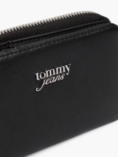 Metal Logo Bifold Flap Wallet — Black 4