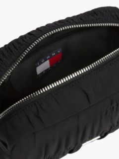 Logo Plaque Ruched Washbag — Black 3