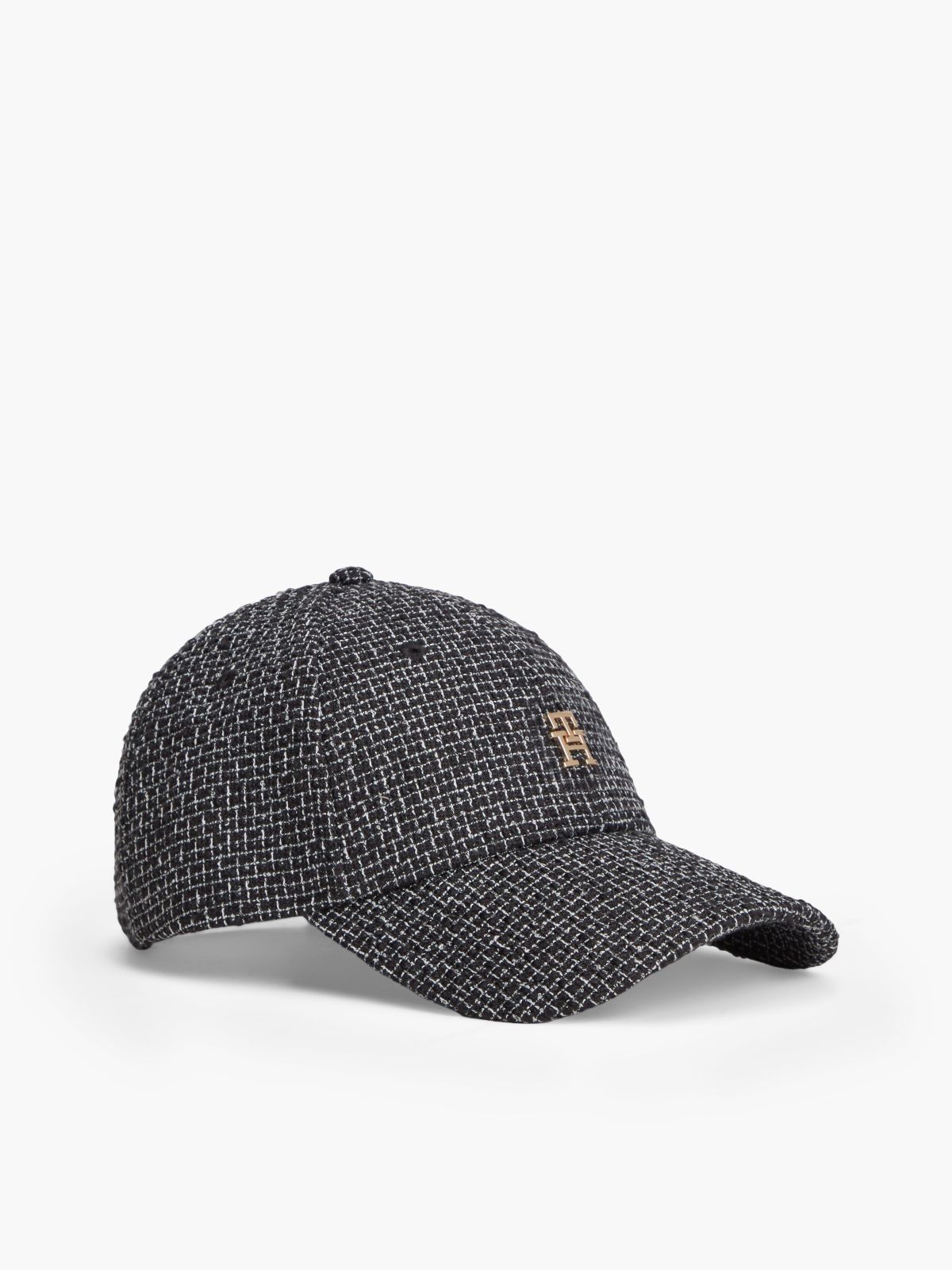 Chic Bouclé Baseball Cap — Black