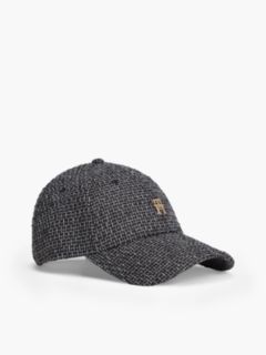 Chic Bouclé Baseball Cap — Black 1