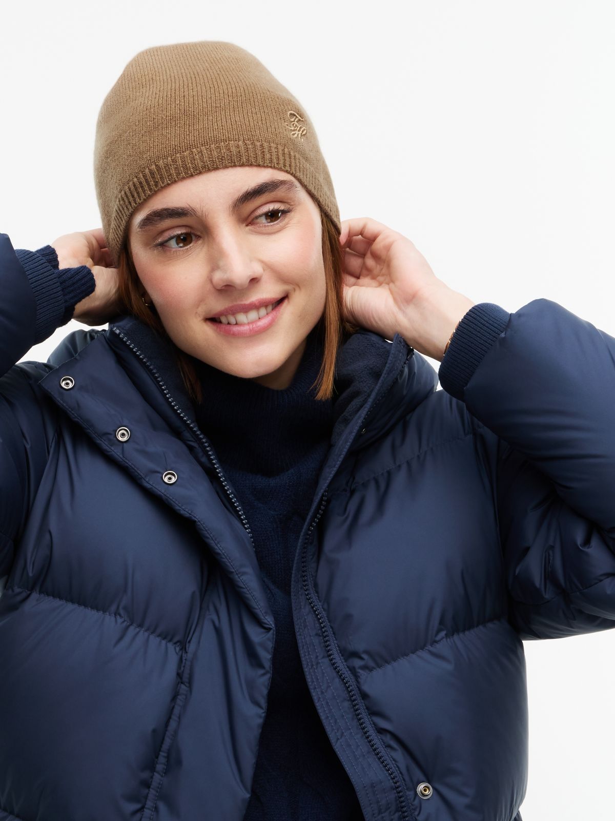 Logo Embroidery Cashmere Blend Beanie — Khaki